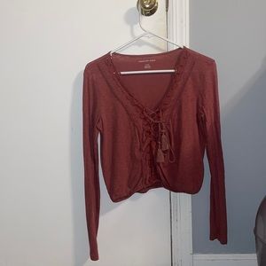 Long sleeve top. American Eagle size small. Worn once. Maroon color.